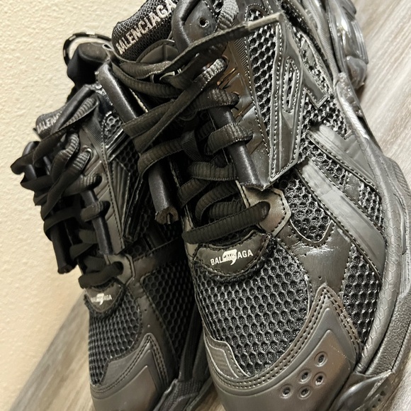 Balenciaga Runners - Picture 5 of 8